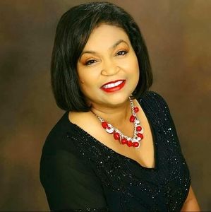 Meet your Posher, Merisa